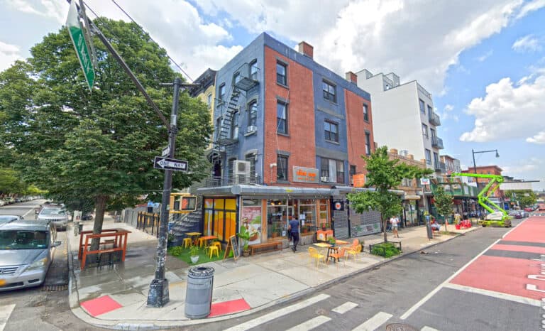 689 Saint Marks Avenue