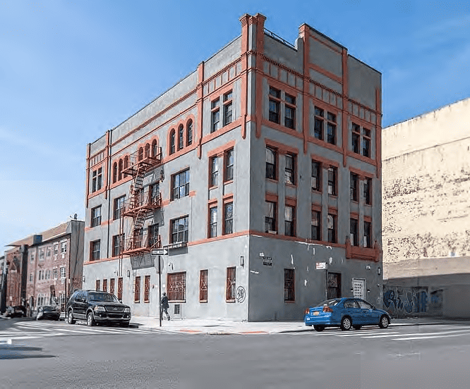 16 Howard Avenue