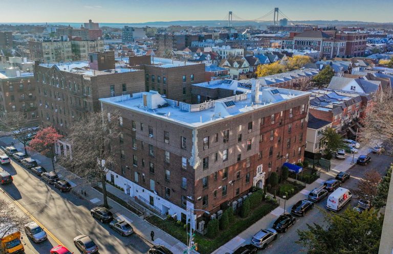 8200 Bay Parkway, Brooklyn, NY