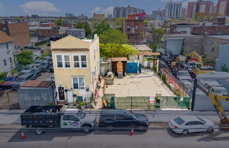 2729-2731 W 16th Street